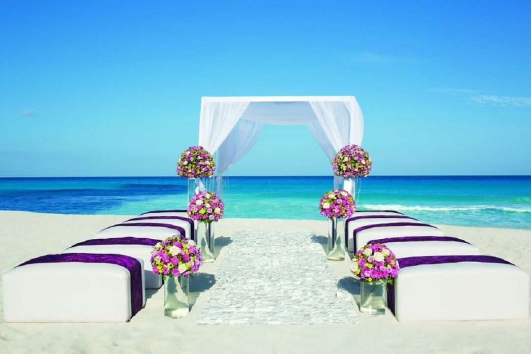 4 hoteles para hacer tu boda en la playa y convertirla en un sueño